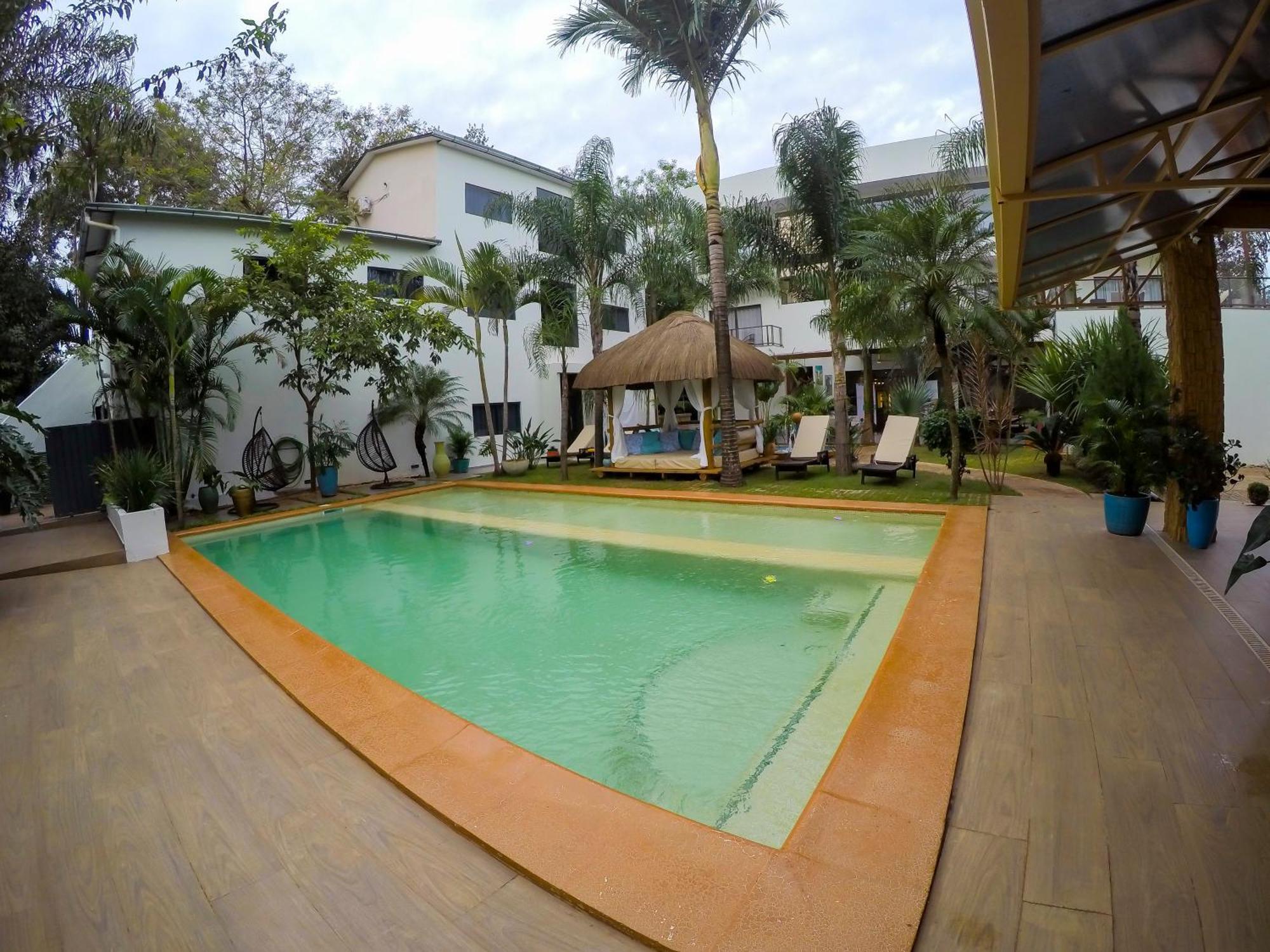 Dos Lunas Aparthotel Dr Juan Eulogio Estigarribia Экстерьер фото